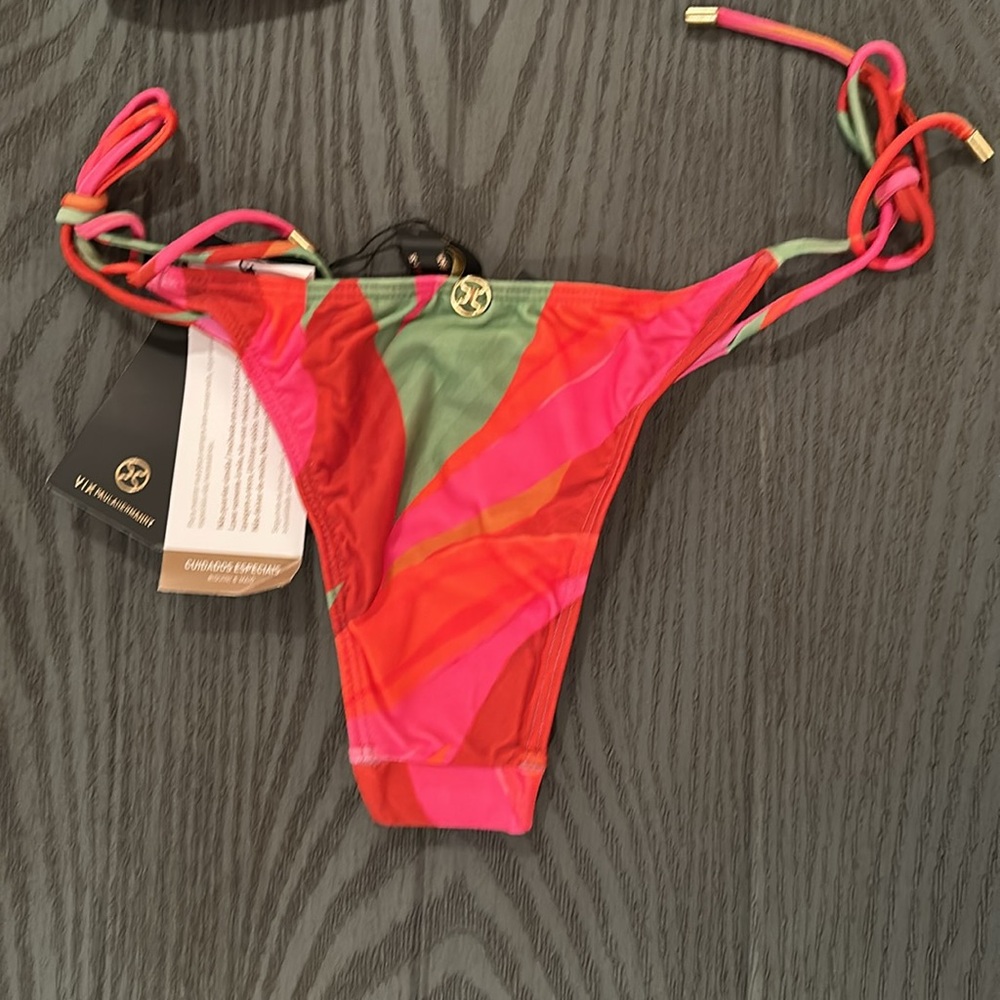 VIX Swim- 🌴🌴🏖🏖 - Picture 8 of 10